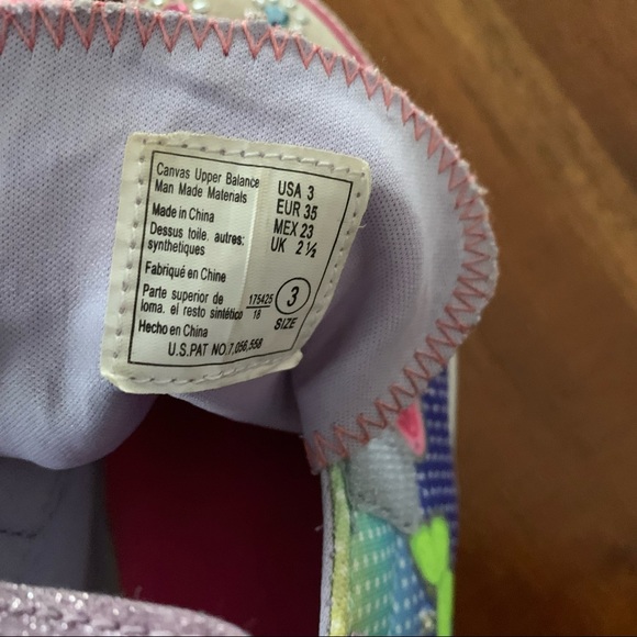 Airwalk Sneakers - Picture 5 of 7